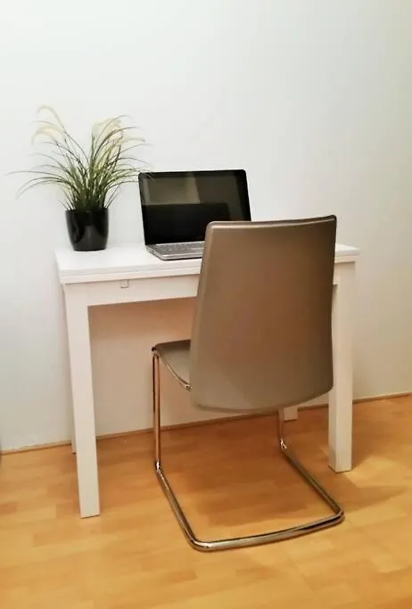 New Shalalaliving Vienna - Cosy Home Meidlinger Markt Kg12 0*,  Austria