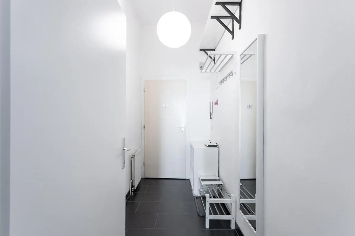 Apartament New Shalalaliving Vienna - Cosy Home Meidlinger Markt Kg12 Austria