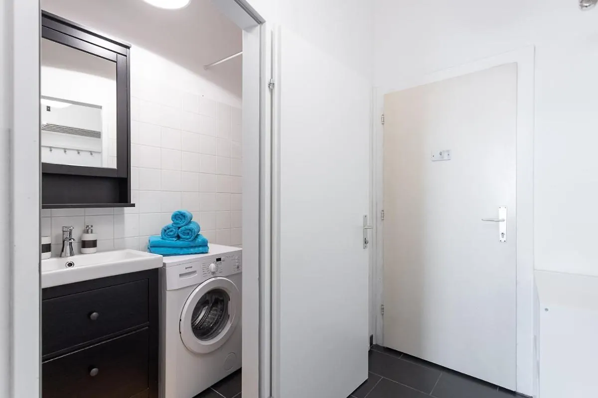 Apartament New Shalalaliving Vienna - Cosy Home Meidlinger Markt Kg12 Austria